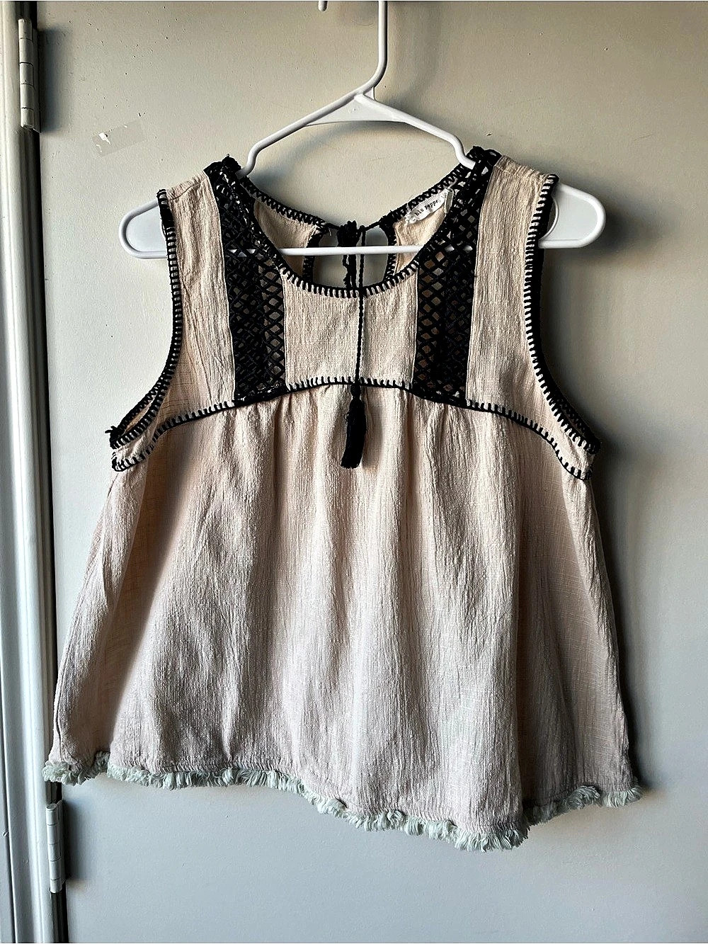 Blu pepper Crochet Panel Fringe Tank Top Pink Black Size Large